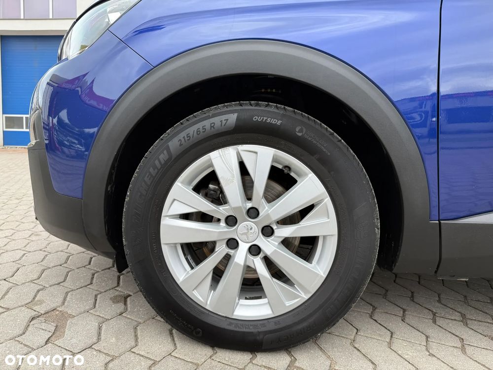 Peugeot 3008 1.5 BlueHDi Active S&S EAT8 - 29