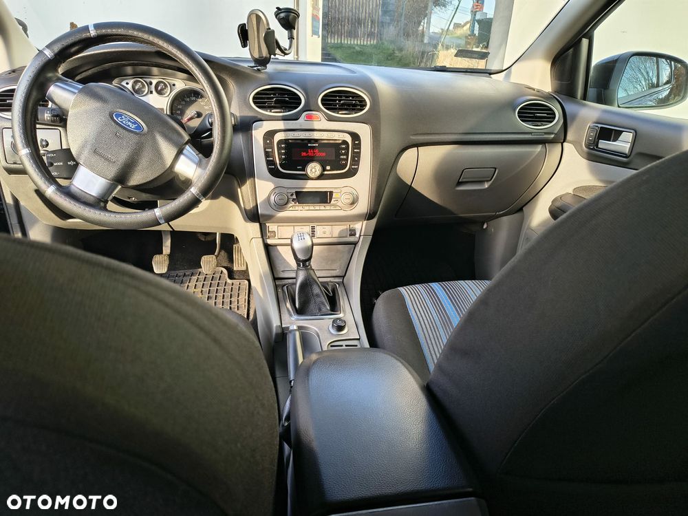 Ford Focus - 9