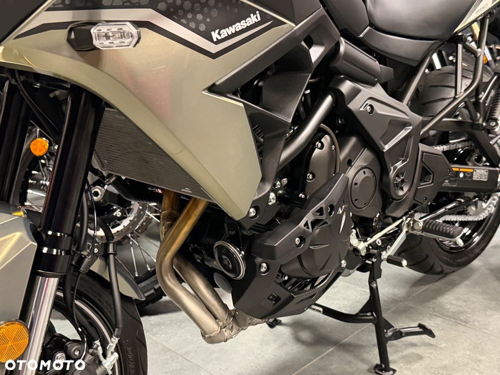 Kawasaki Versys 650 - 36