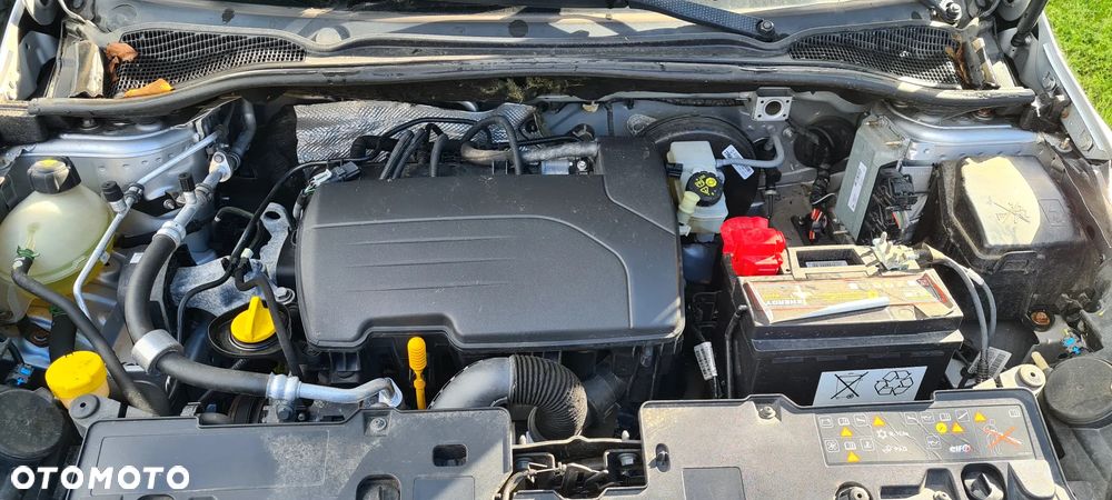 Renault Clio 1.2 16V 75 Life - 15