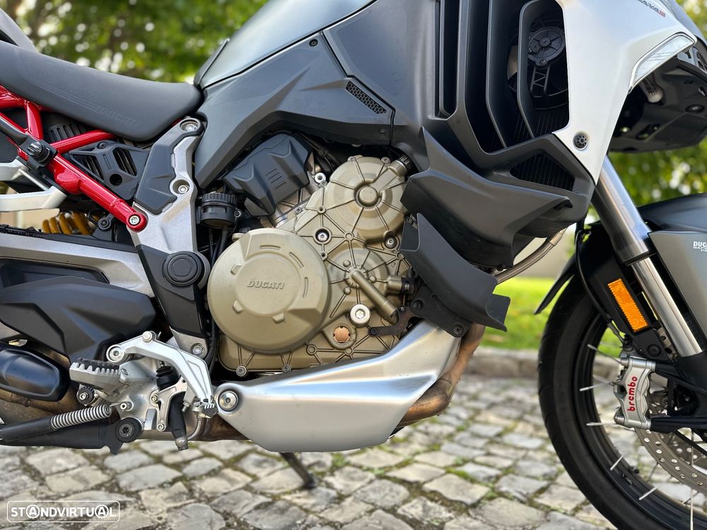 Ducati Multistrada V4S - 14