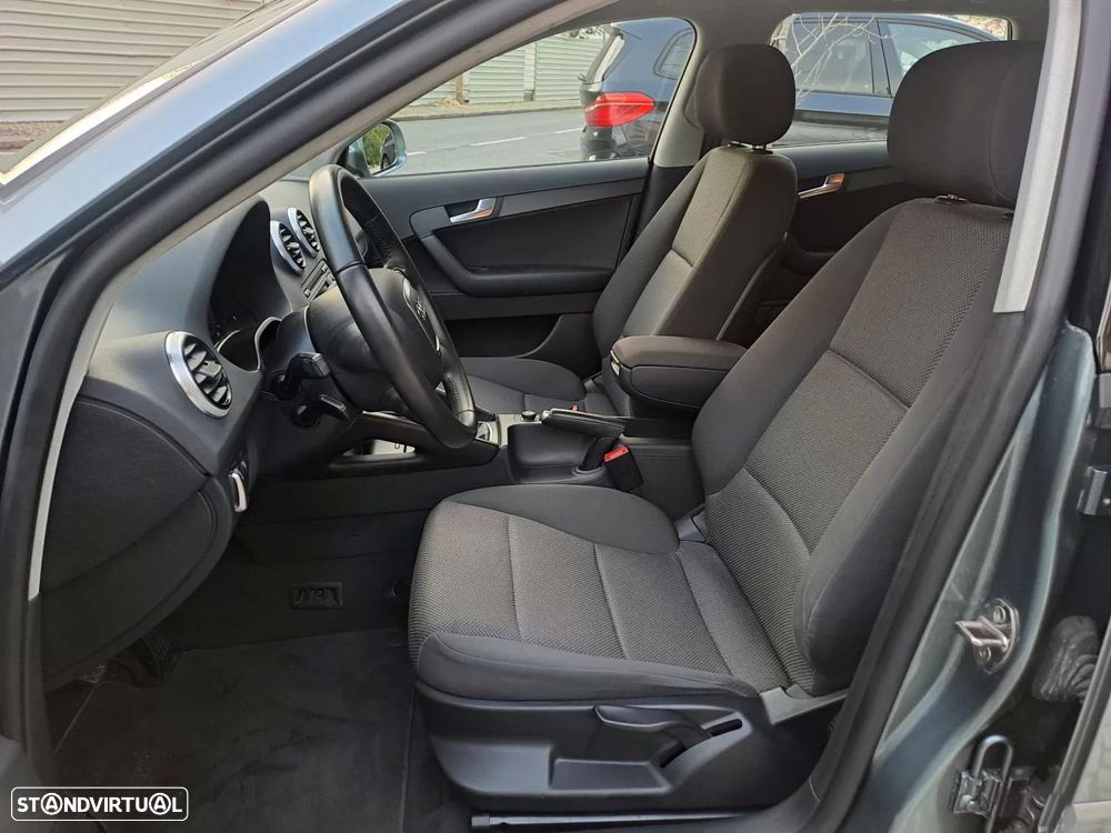 Audi A3 Sportback 1.6 TDI S-line - 10