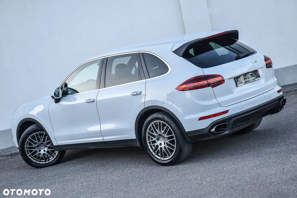 Porsche Cayenne Diesel Platinum Edition - 8