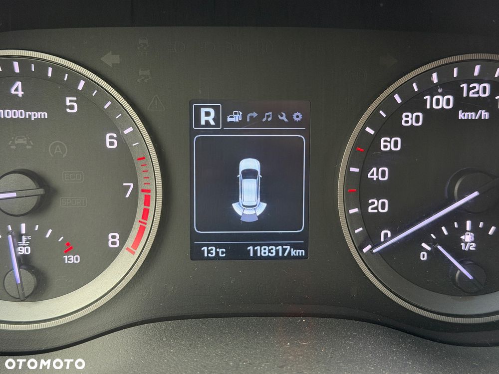 Hyundai Tucson 1.6 GDI BlueDrive Style 2WD - 35