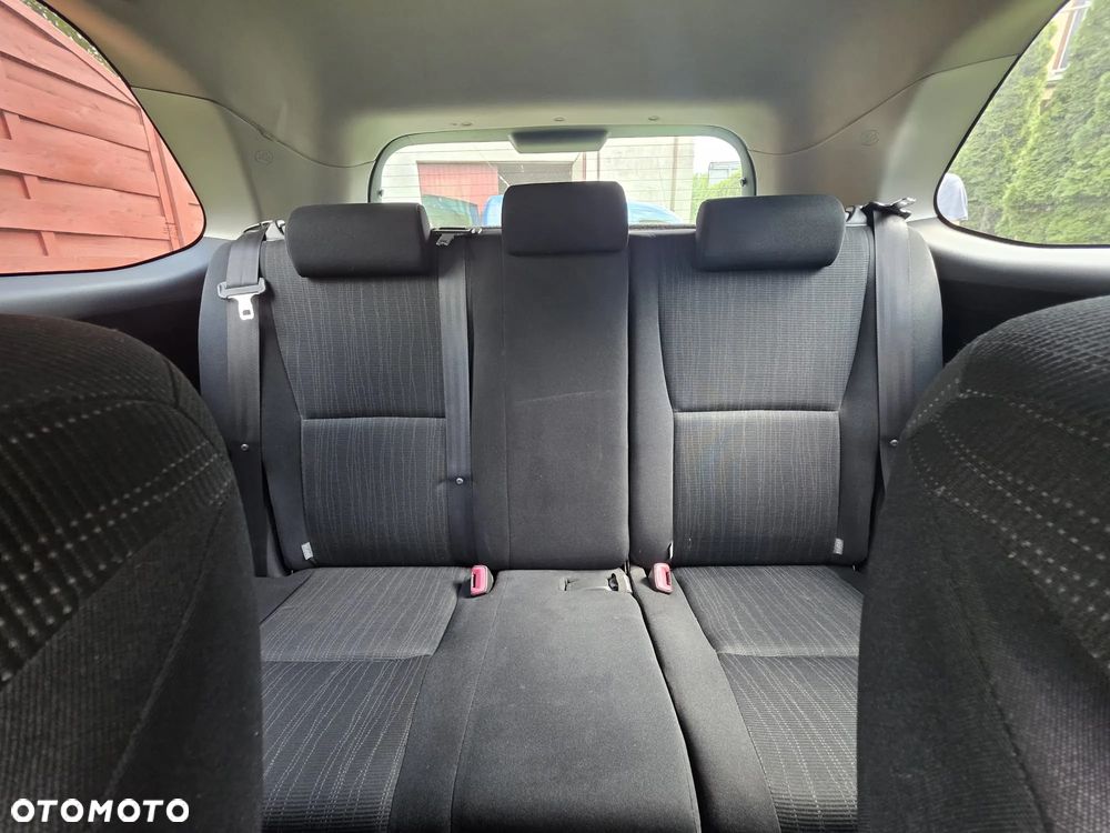 Toyota Auris 2.0 D-4D Prestige - 18