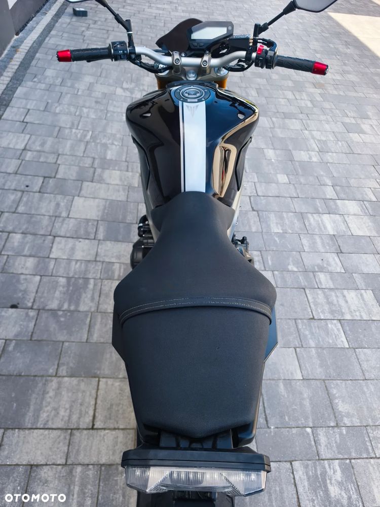 Yamaha MT - 13