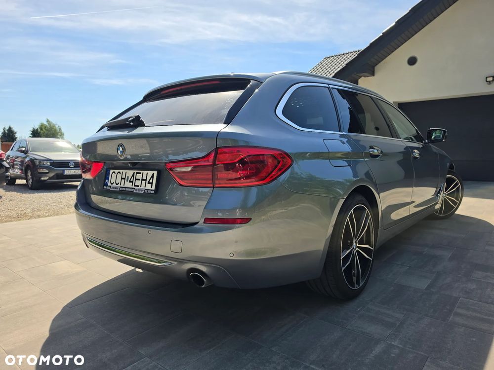 BMW Seria 5 525d Luxury Line sport - 5