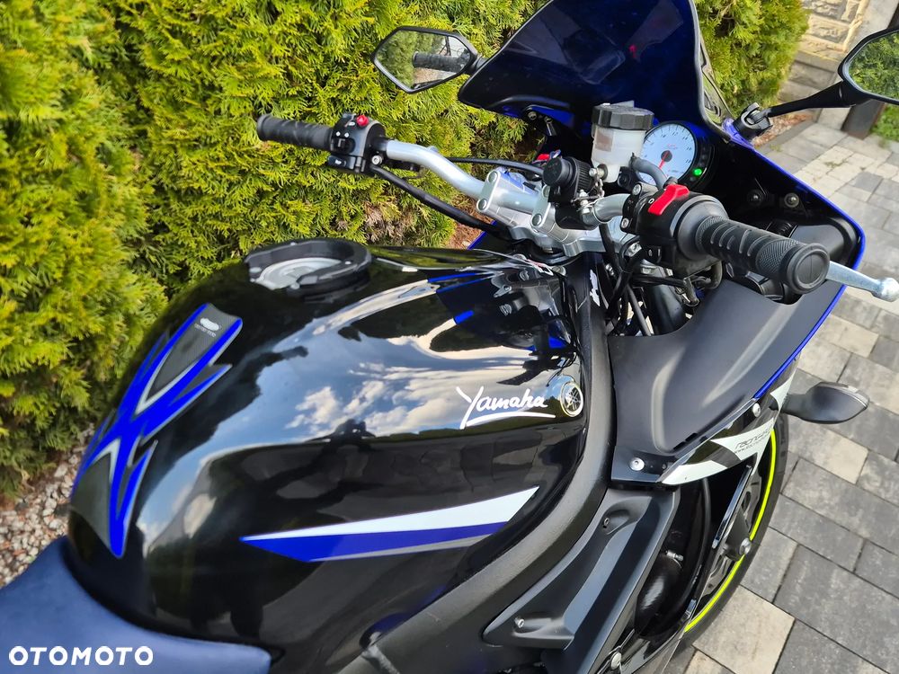 Yamaha R6 - 9