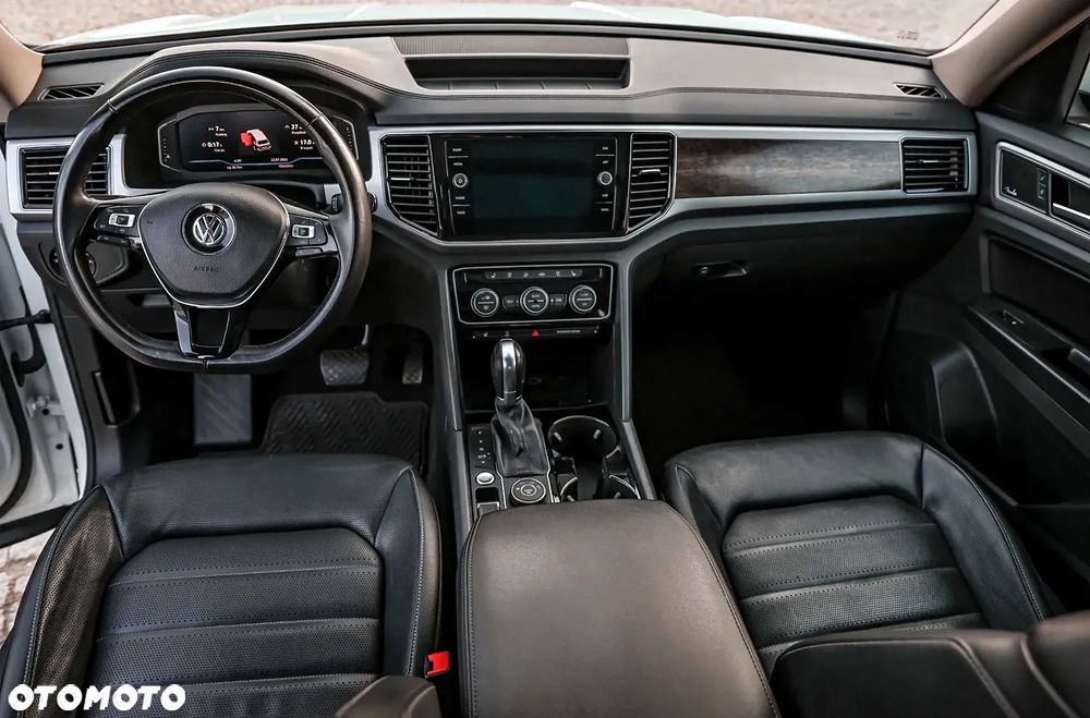 Volkswagen Atlas - 4