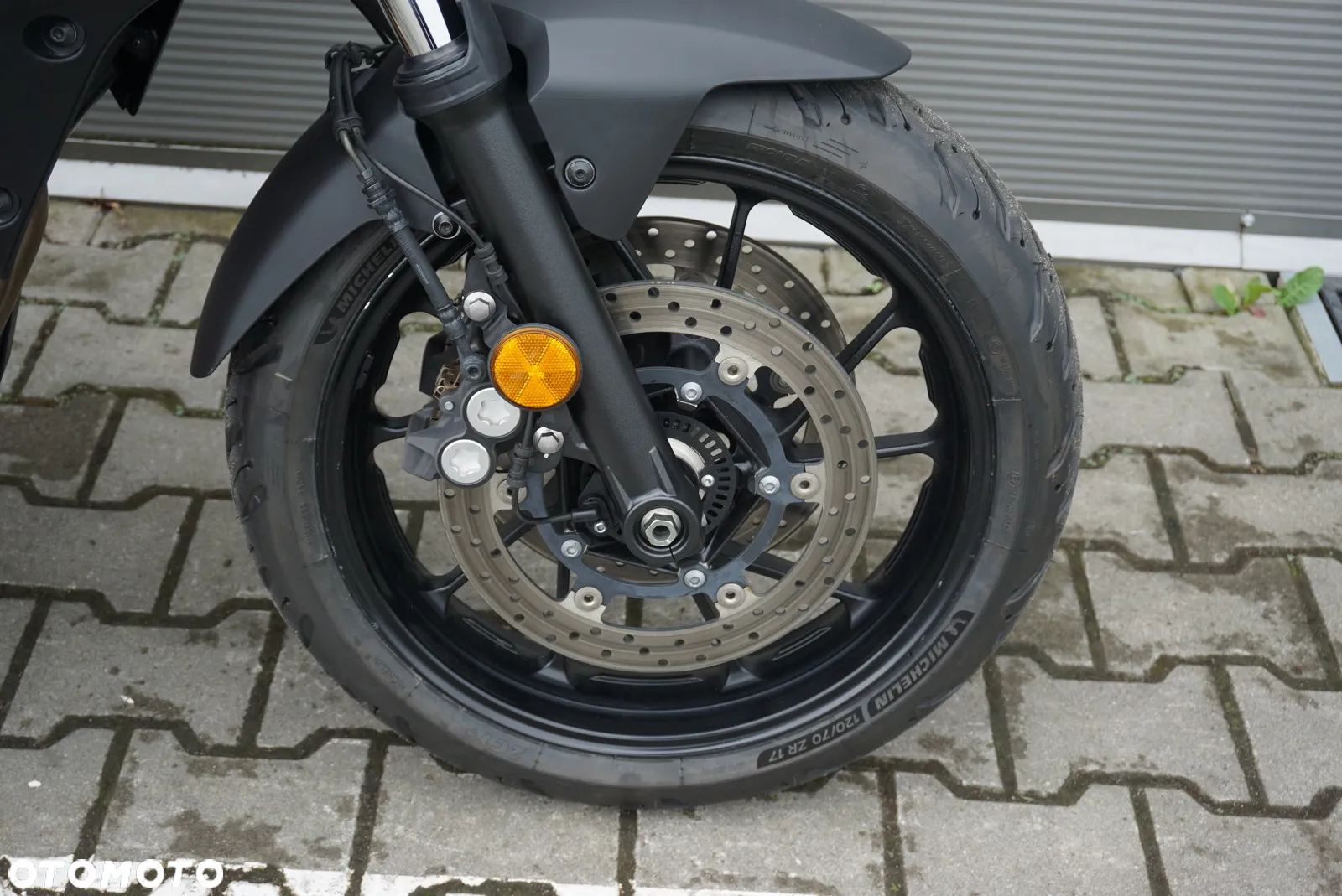Yamaha MT - 7