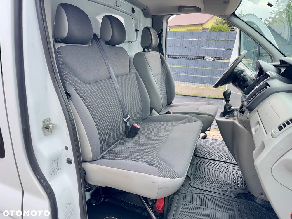 Opel Vivaro - 16