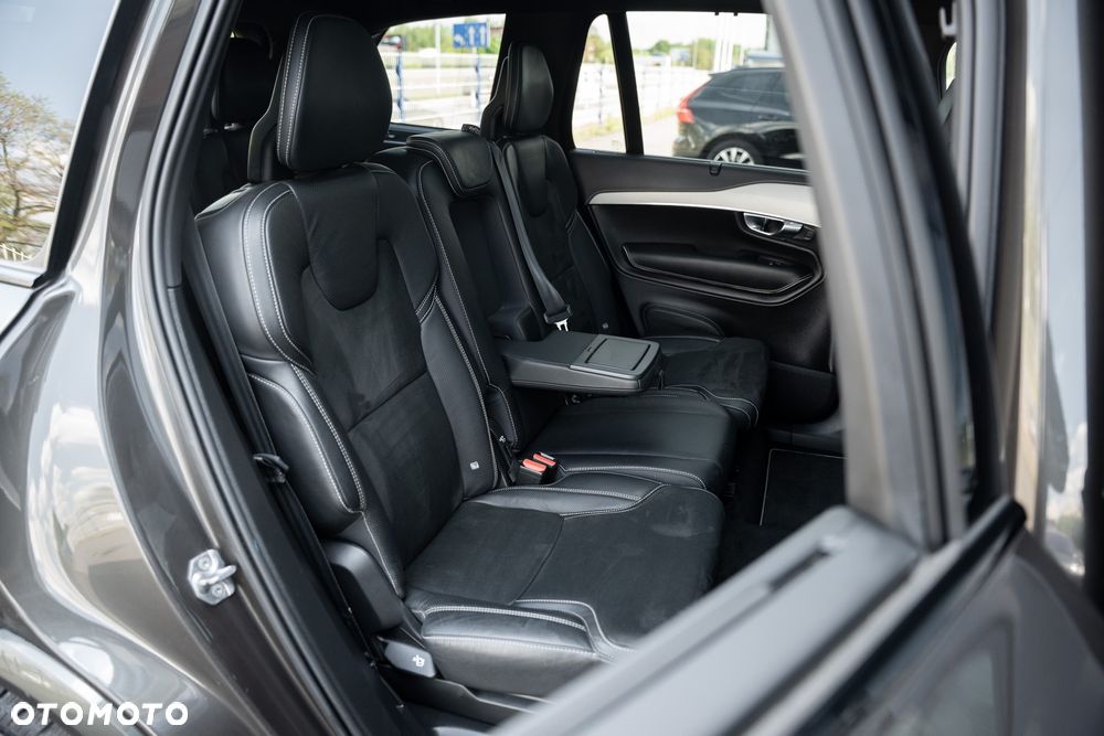 Volvo XC 90 B5 D AWD Geartronic RDesign - 36