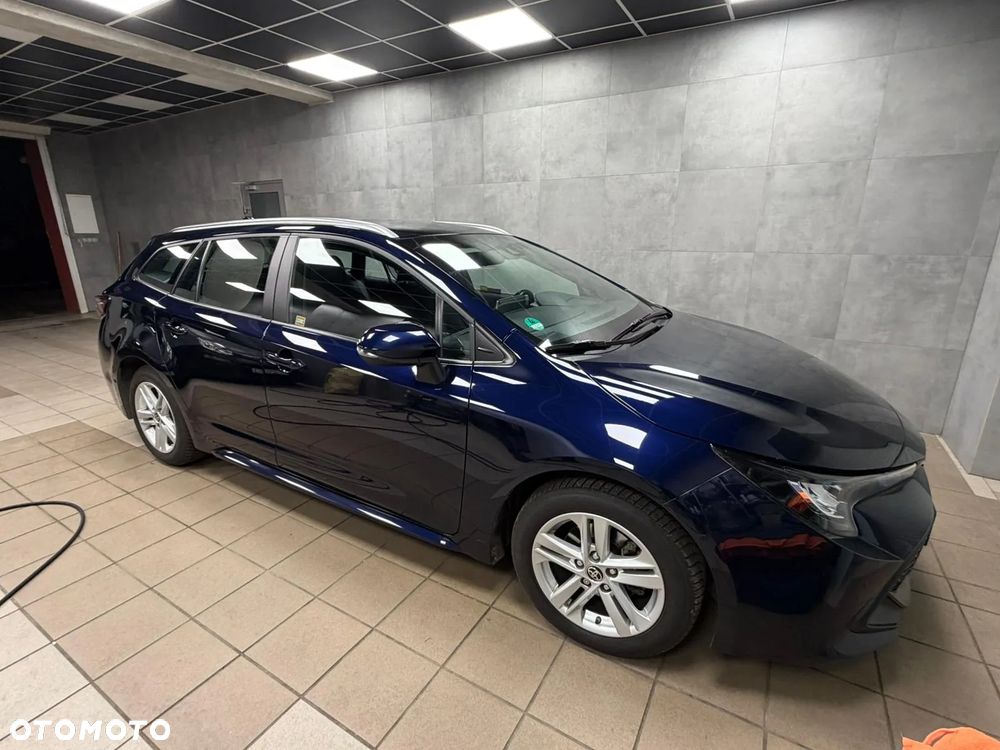 Toyota Corolla 1.8 Hybrid GPF Comfort - 4