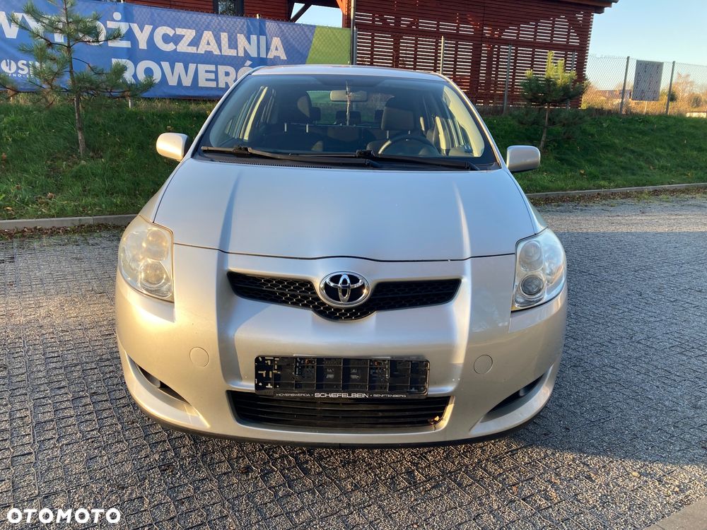 Toyota Auris 1.6 2010 - 6