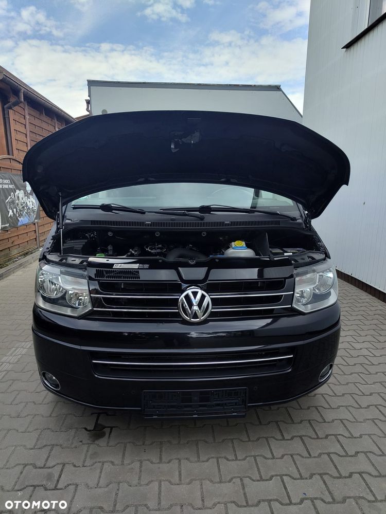 Volkswagen Multivan - 1