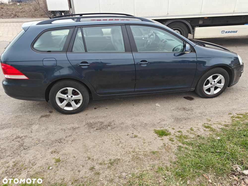 Volkswagen Golf 1.4 TSI Tour - 3
