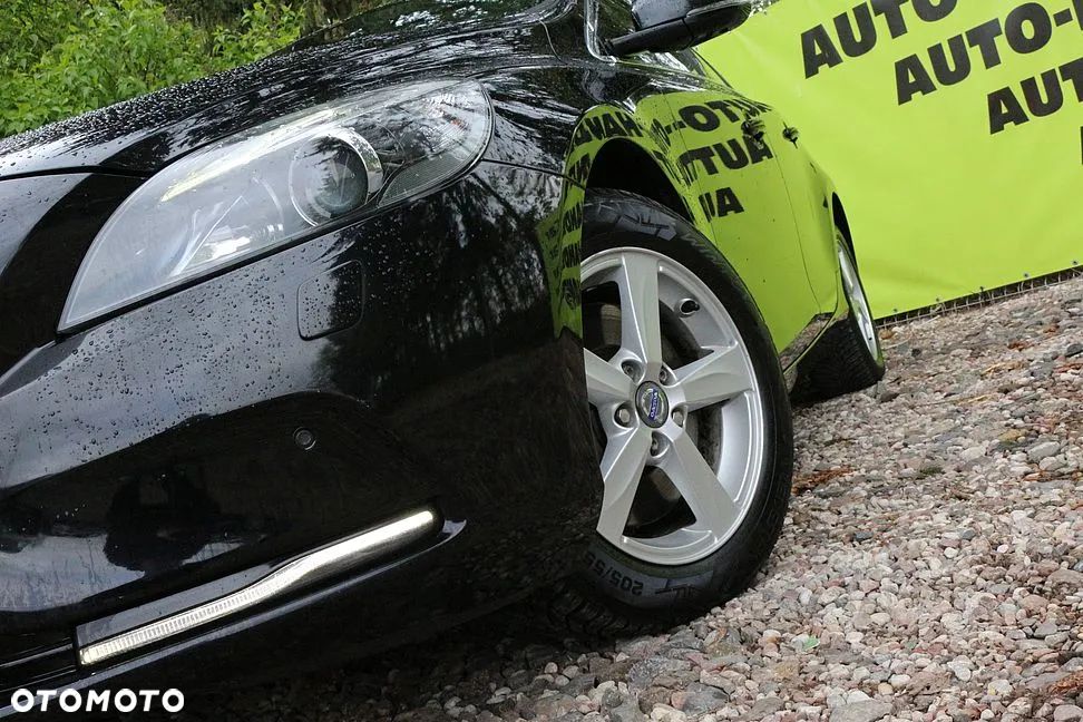 Volvo V40 D4 Summum - 2