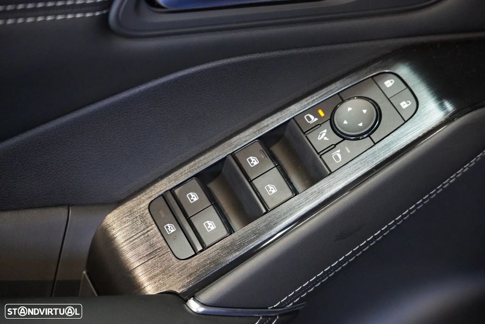 Nissan Qashqai 1.3 DIG-T N-Connecta LED+TT+SKY - 32