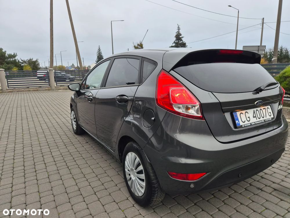 Ford Fiesta - 18