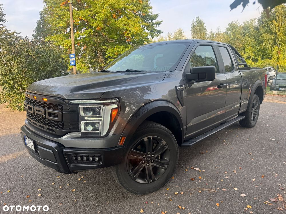 Ford F150 - 1