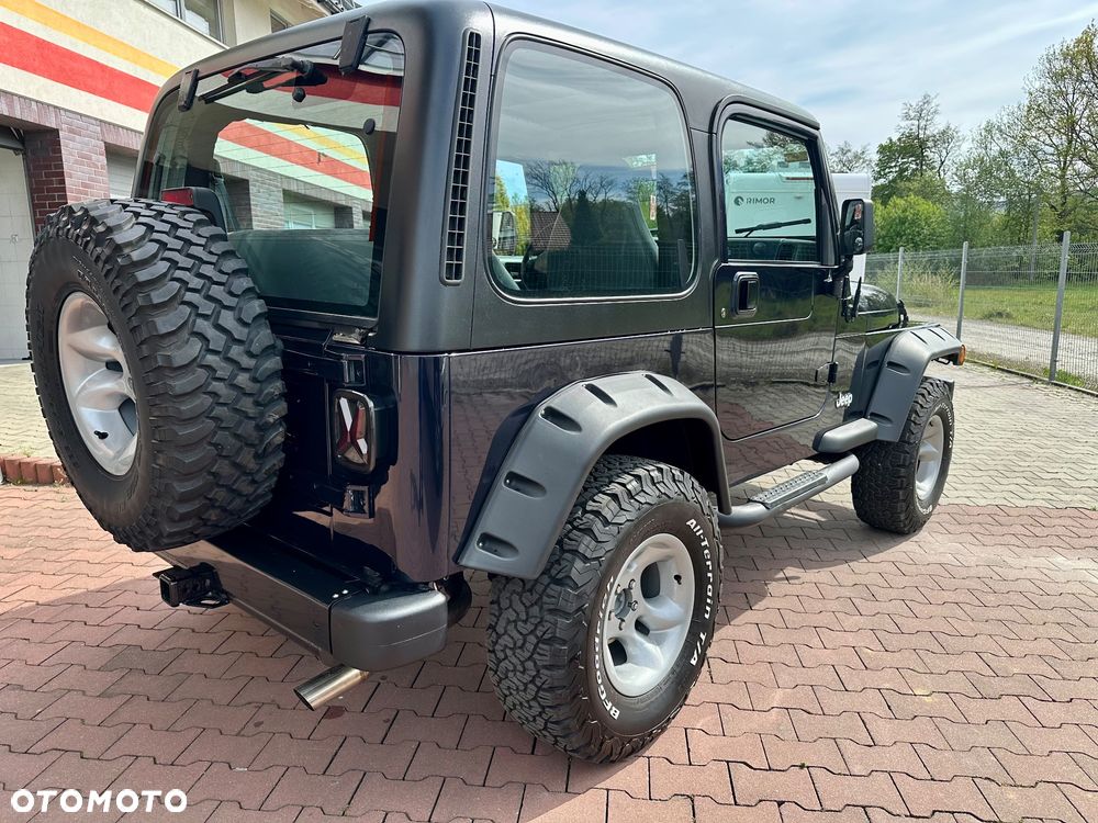 Jeep Wrangler 4.0 Sport - 4