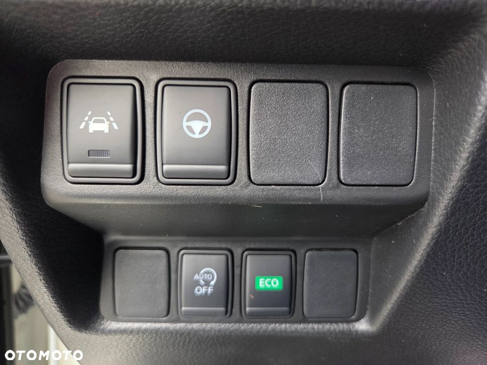 Nissan Qashqai 1.3 DIG-T DCT ACENTA - 36