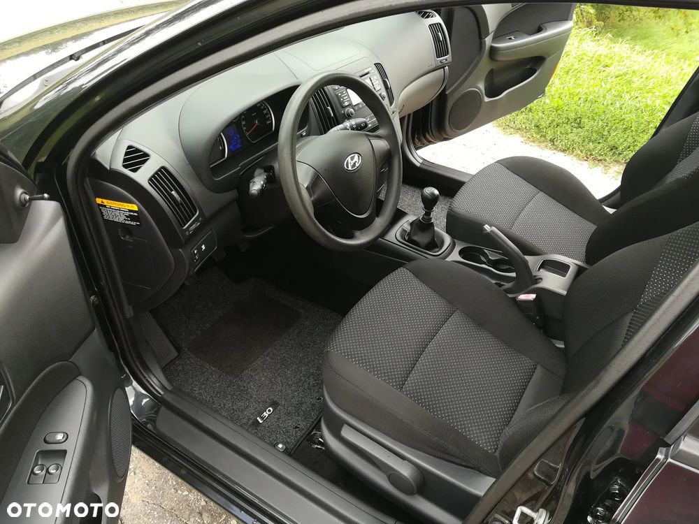 Hyundai i30 1.4 Edition Plus - 9