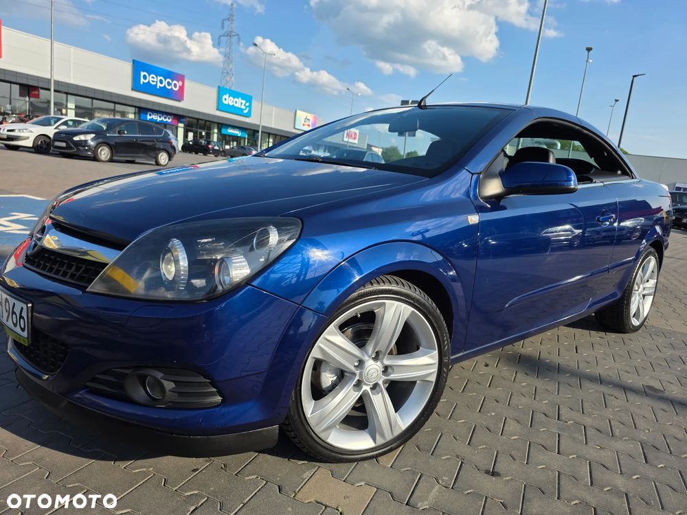 Opel Astra 1.8 Automatik Cosmo - 1