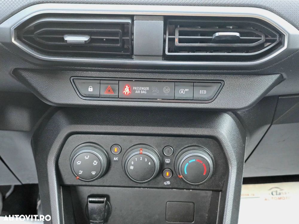 Dacia Logan TCe 90 MT6 Comfort - 16