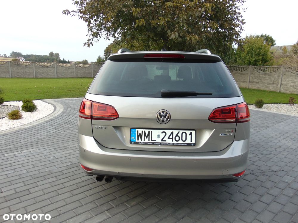 Volkswagen Golf - 4