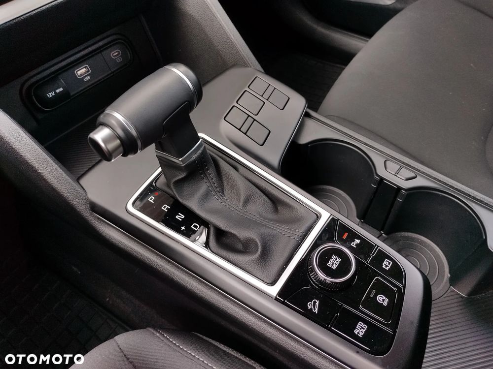 Kia Sportage - 12