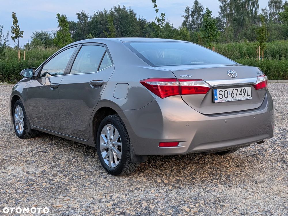 Toyota Corolla 1.6 Prestige EU6 - 14