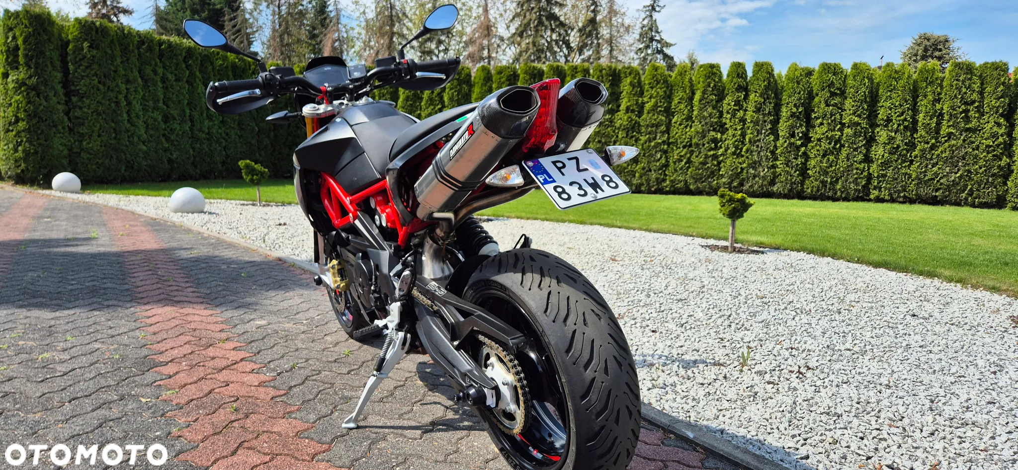 Aprilia Dorsoduro - 5