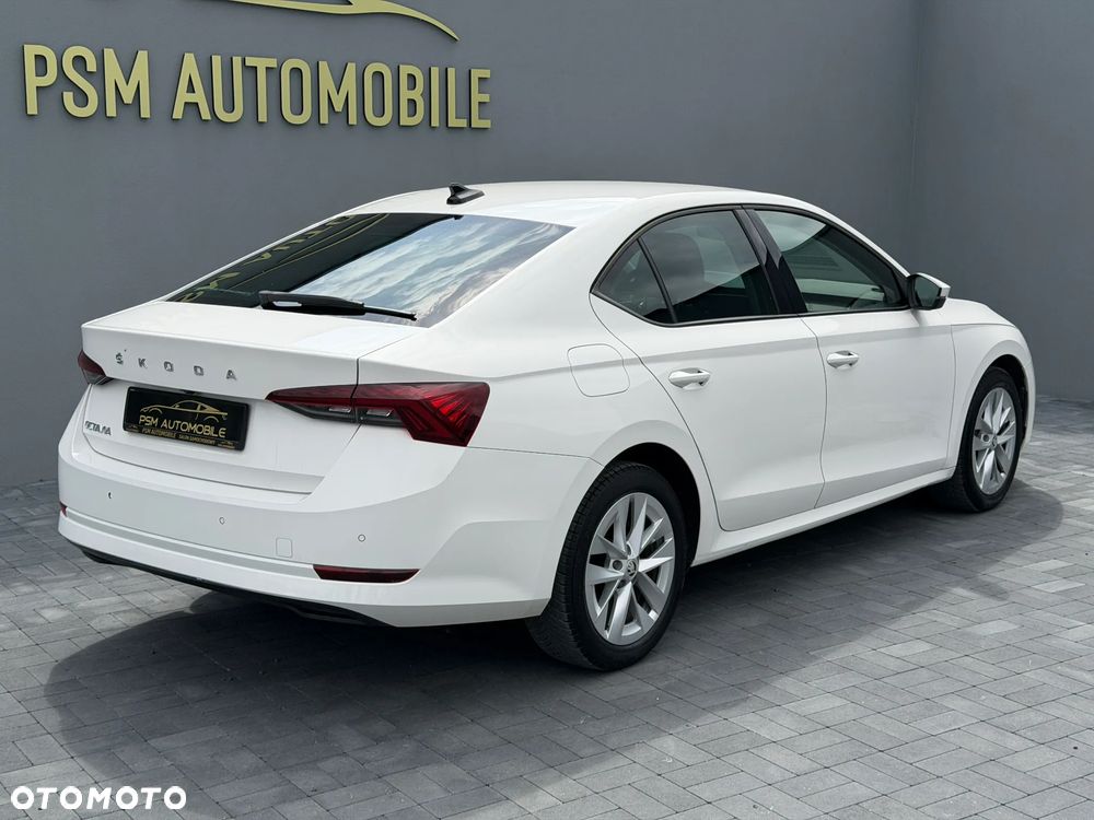 Skoda Octavia 2.0 TDI SCR Ambition DSG - 8