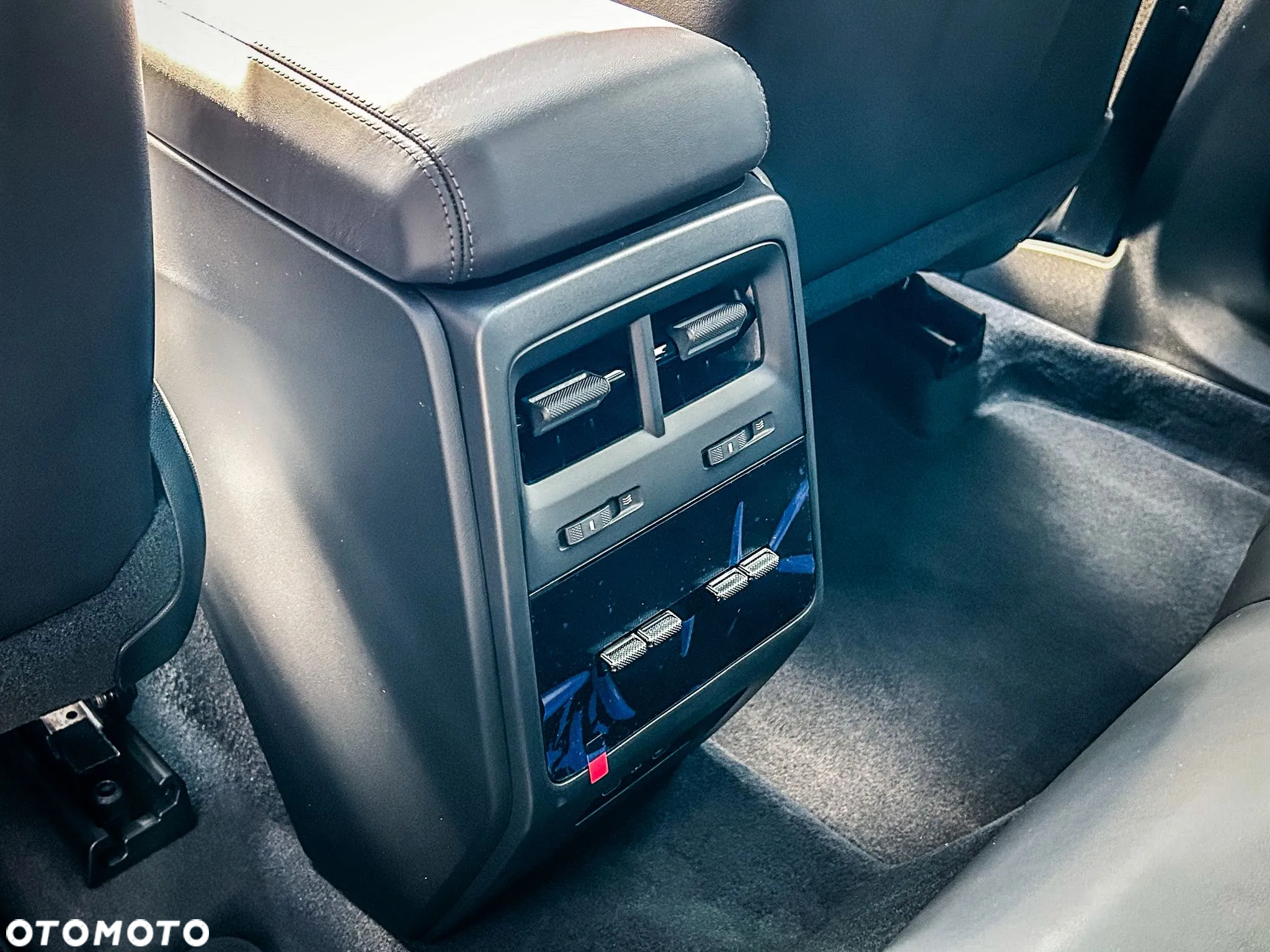 Porsche Macan 4 100kWh - 17