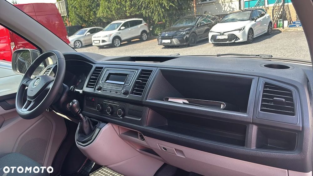 Volkswagen Transporter - 22