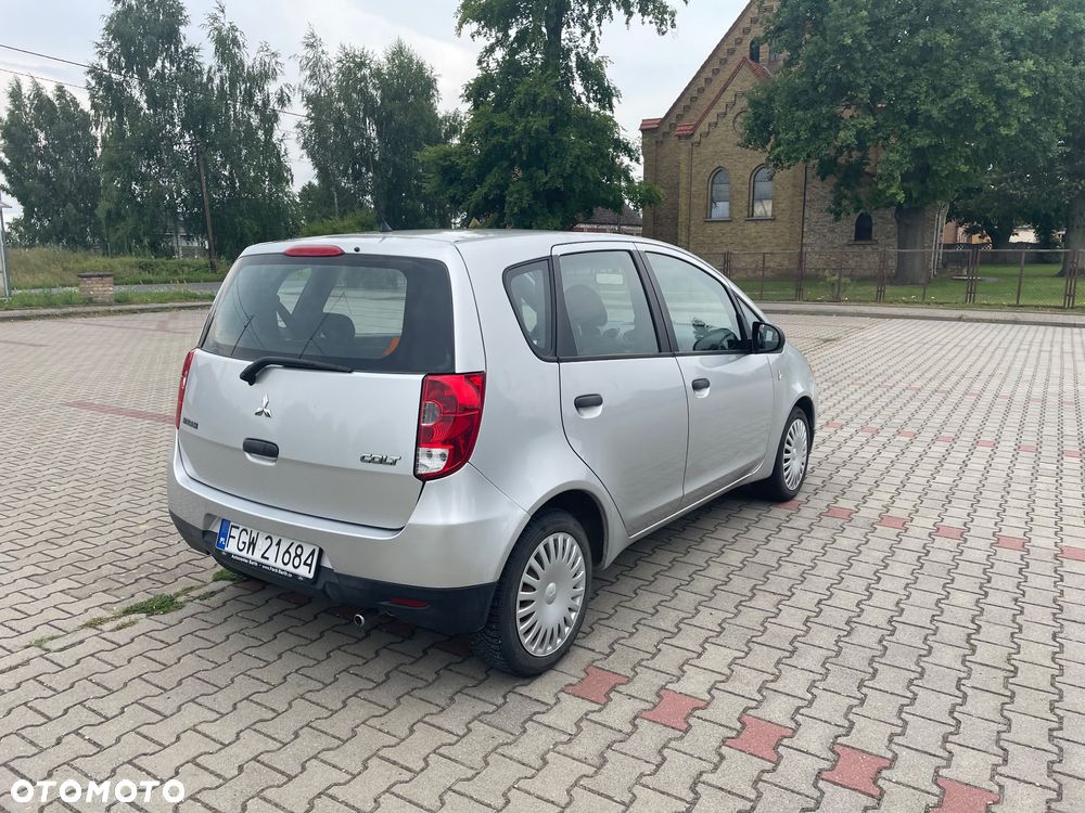 Mitsubishi Colt 1.1 Invite - 5