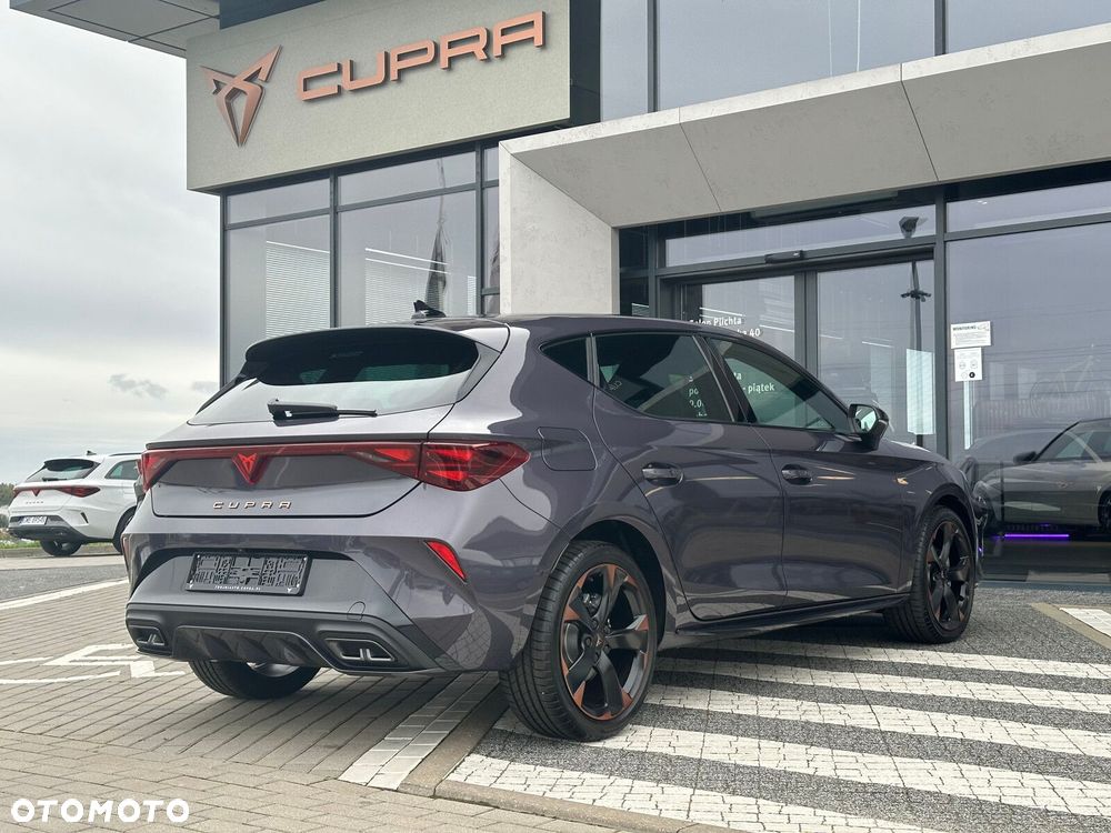 Cupra Leon 1.5 eTSI DSG - 5