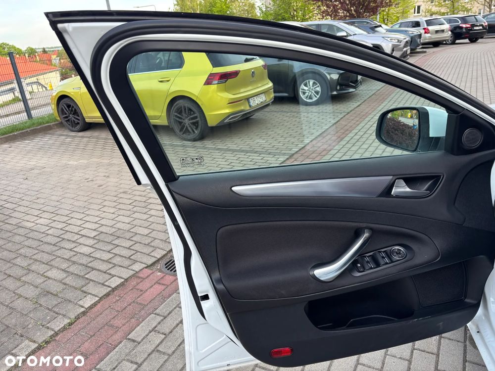 Ford Mondeo 2.0 TDCi Titanium X - 28