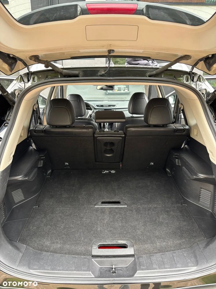 Nissan X-Trail 1.6 DIG-T Tekna 2WD - 11