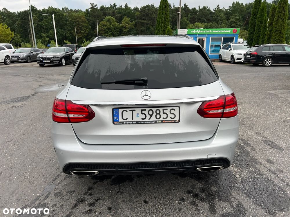 Mercedes-Benz Klasa C 400 4Matic 7G-TRONIC AMG Line - 6