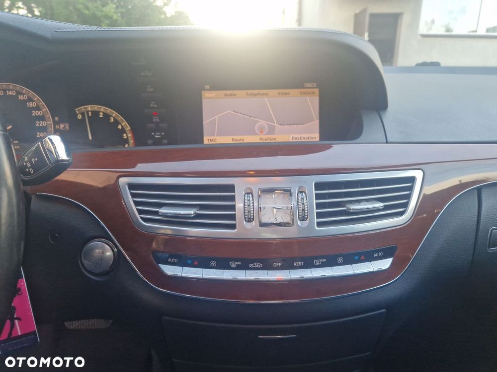 Mercedes-Benz Klasa S 320 CDI - 21
