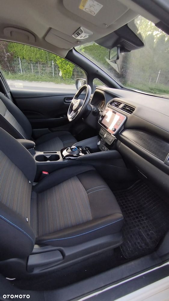 Nissan Leaf 40kWh Acenta - 14