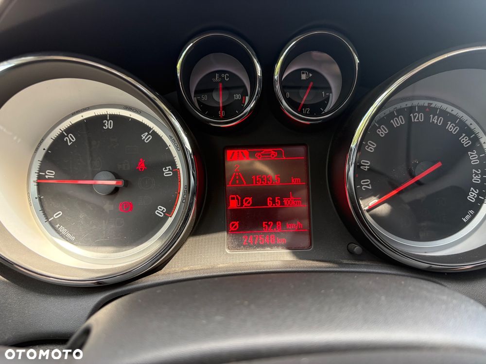 Opel Astra 2.0 CDTI Cosmo - 7