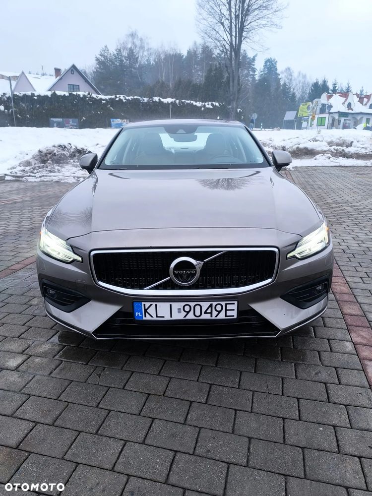 Volvo S60 T5 Momentum Pro - 8
