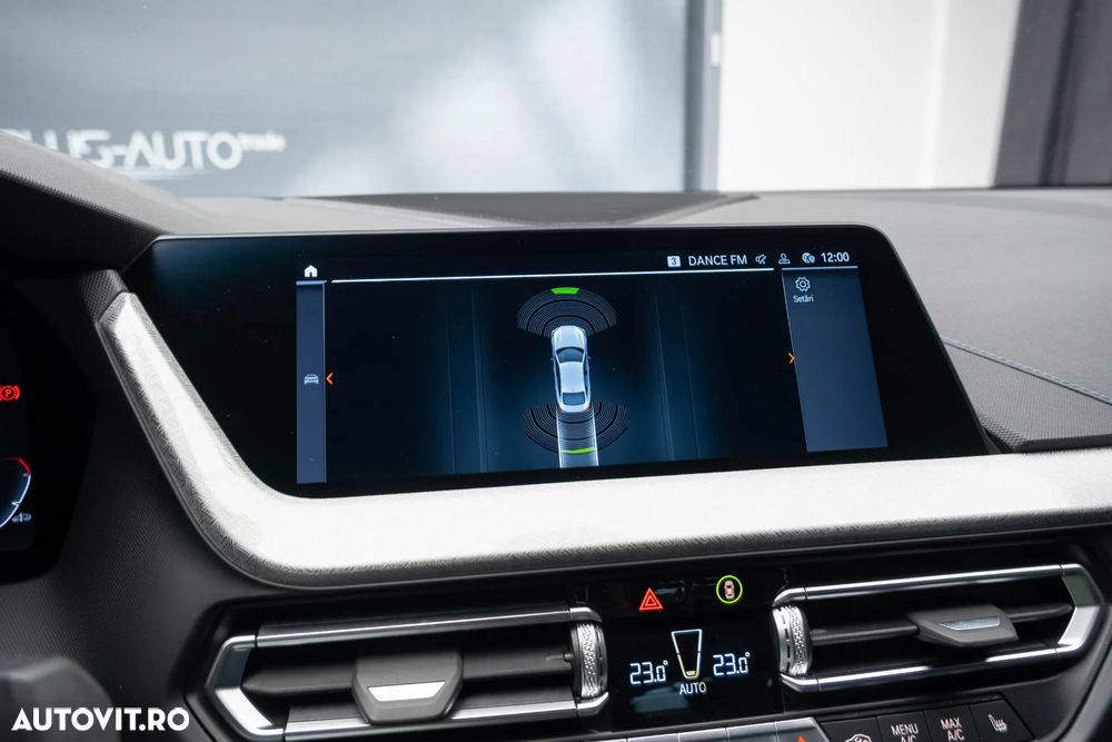 BMW Seria 2 218i Aut. M Sport - 20