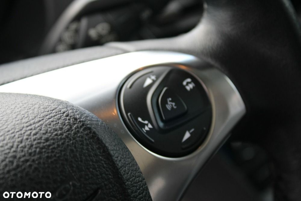 Ford Tourneo Connect - 22