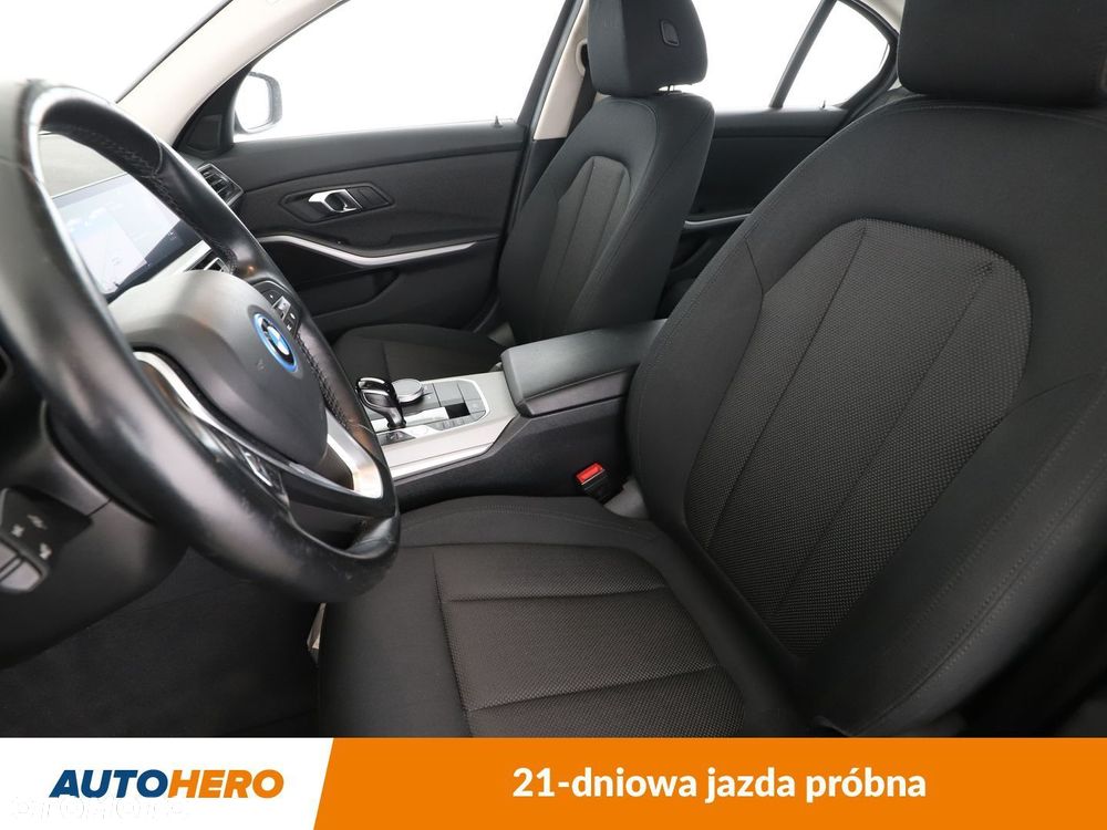 BMW Seria 3 - 11