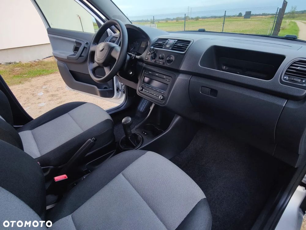 Skoda Fabia 1.2 HTP Combi Elegance - 30