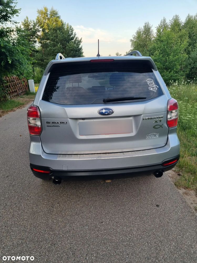Subaru Forester 2.0XT Comfort Lineartronic - 13